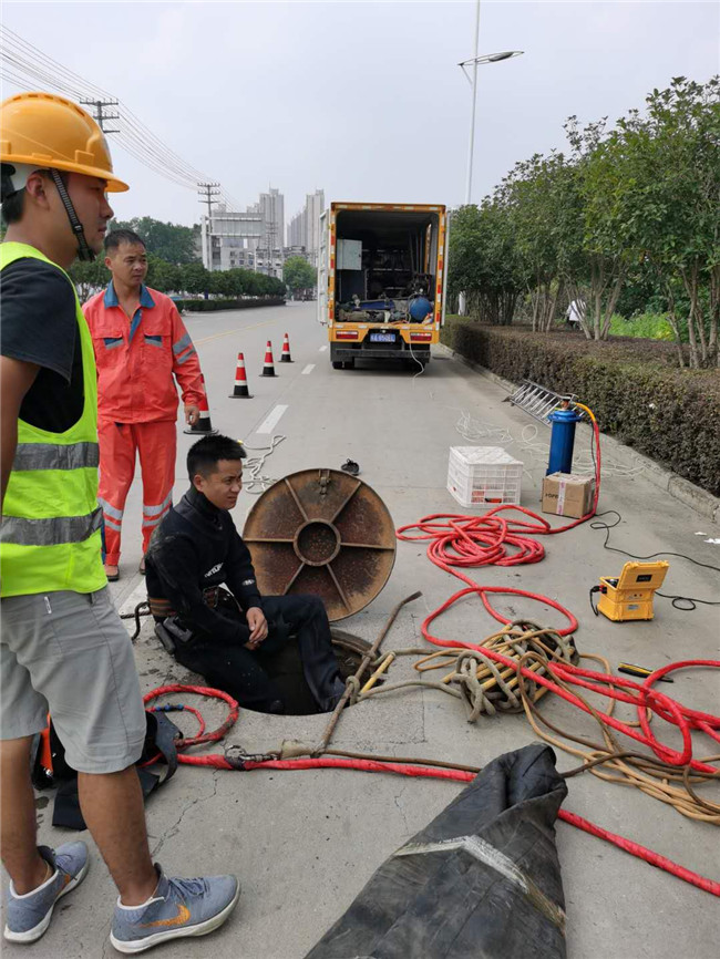 铜鼓翻衬法管道修复技术主要工序